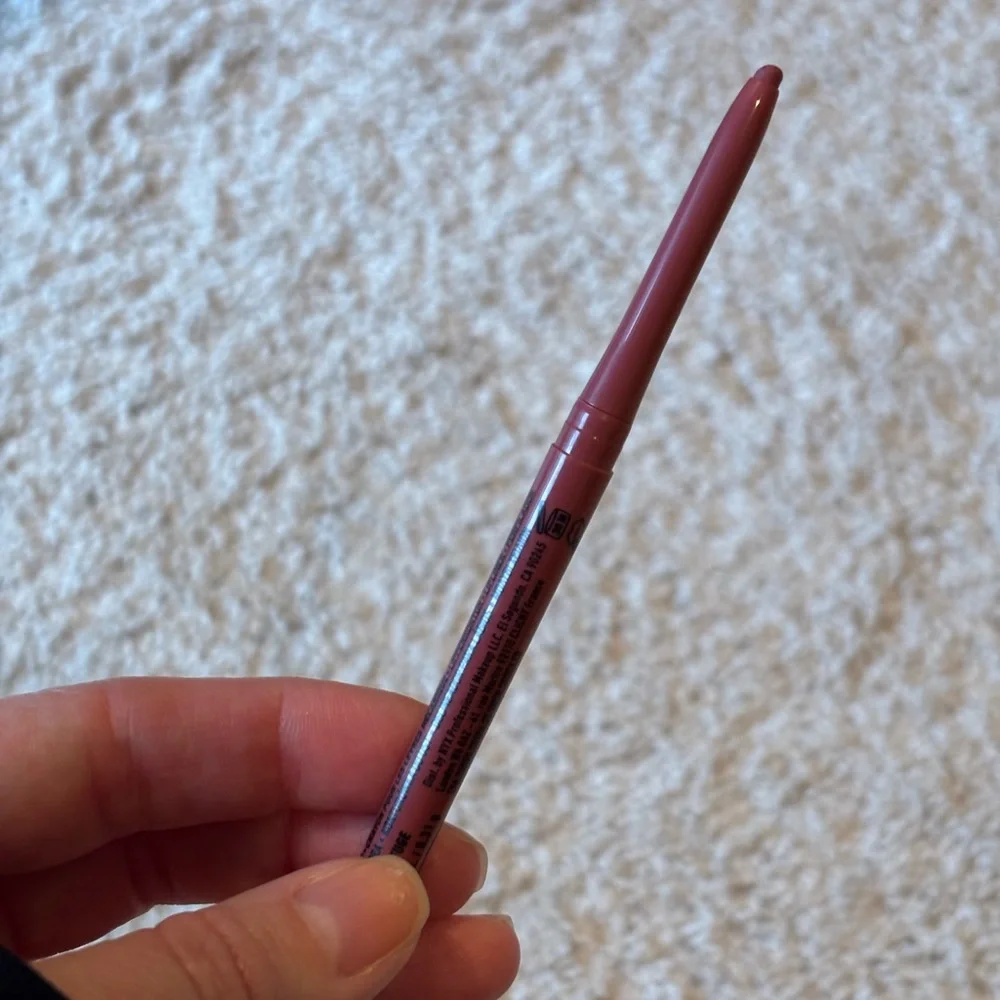 NYX Lip Liner and contour Stick Collection